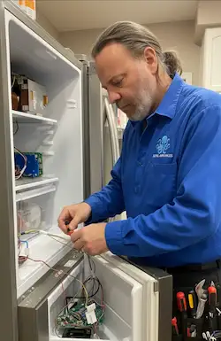 Fridge repair service in Toronto by Octopus Royal