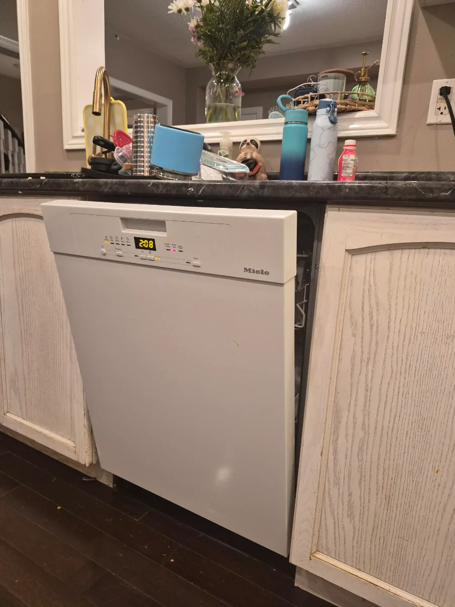 White Miele dishwasher that was not draining, in a Vaughan kitchen