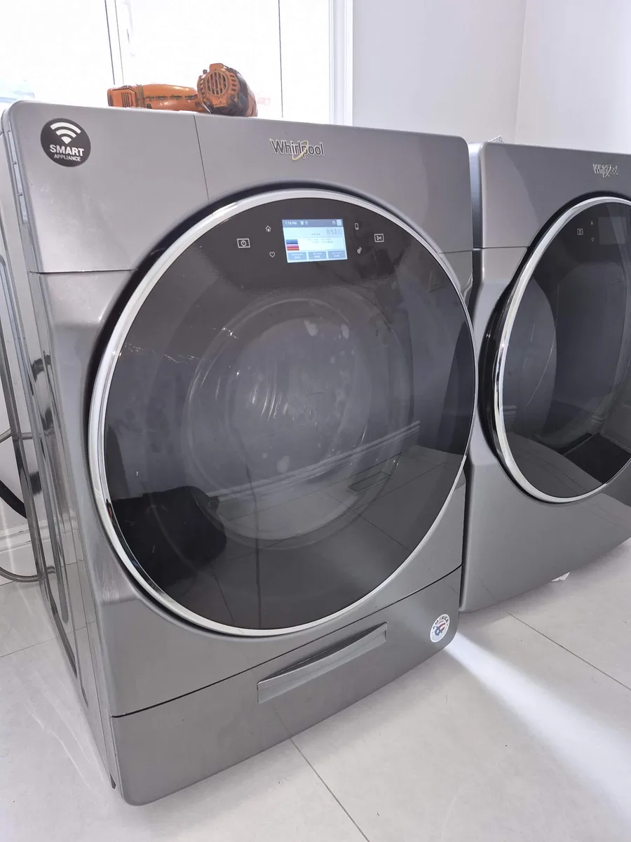Whirlpool Smart washer running a normal cycle after the suds were cleared